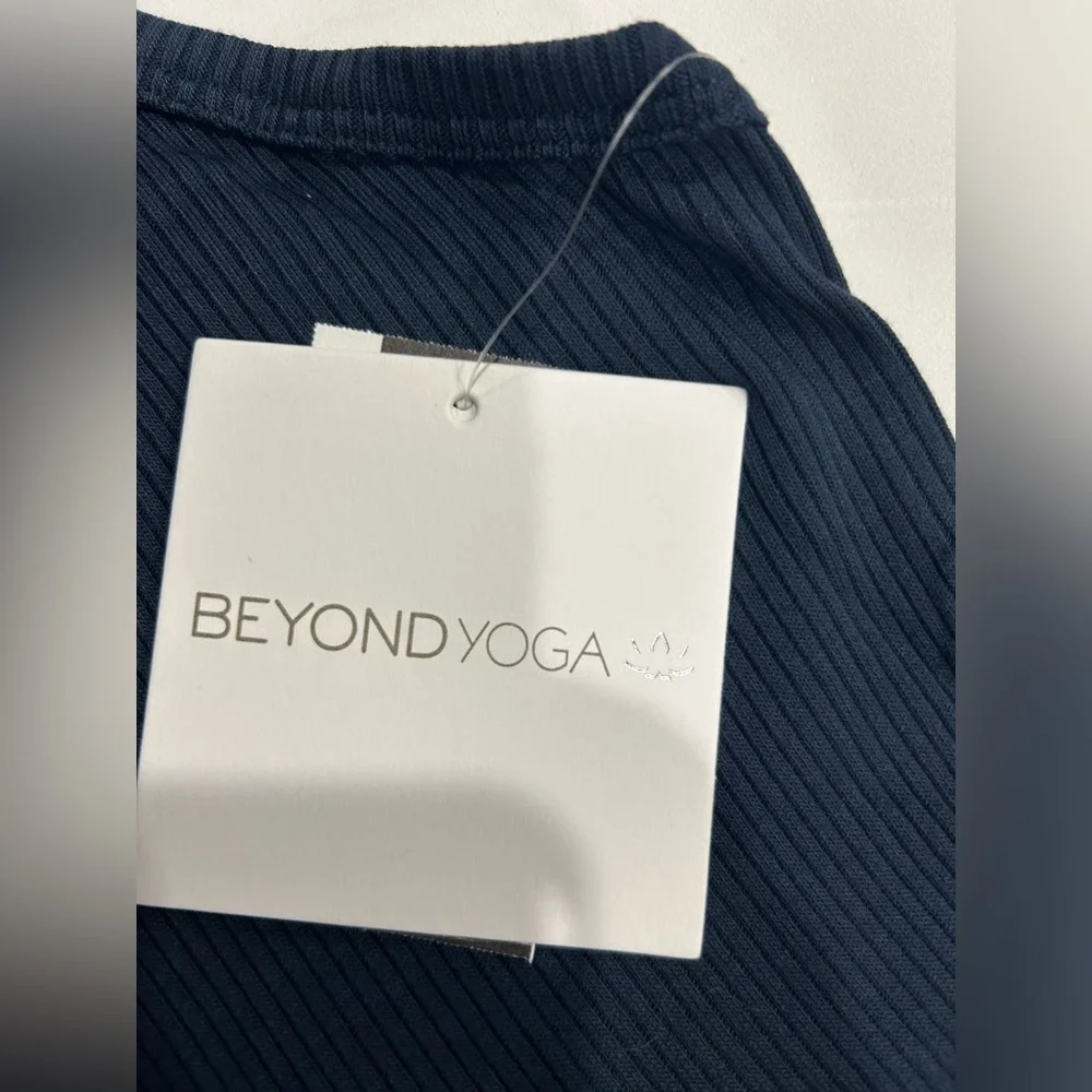 Beyond Yoga Women's XL Formation Tank Navy Blue NWT High Neckline